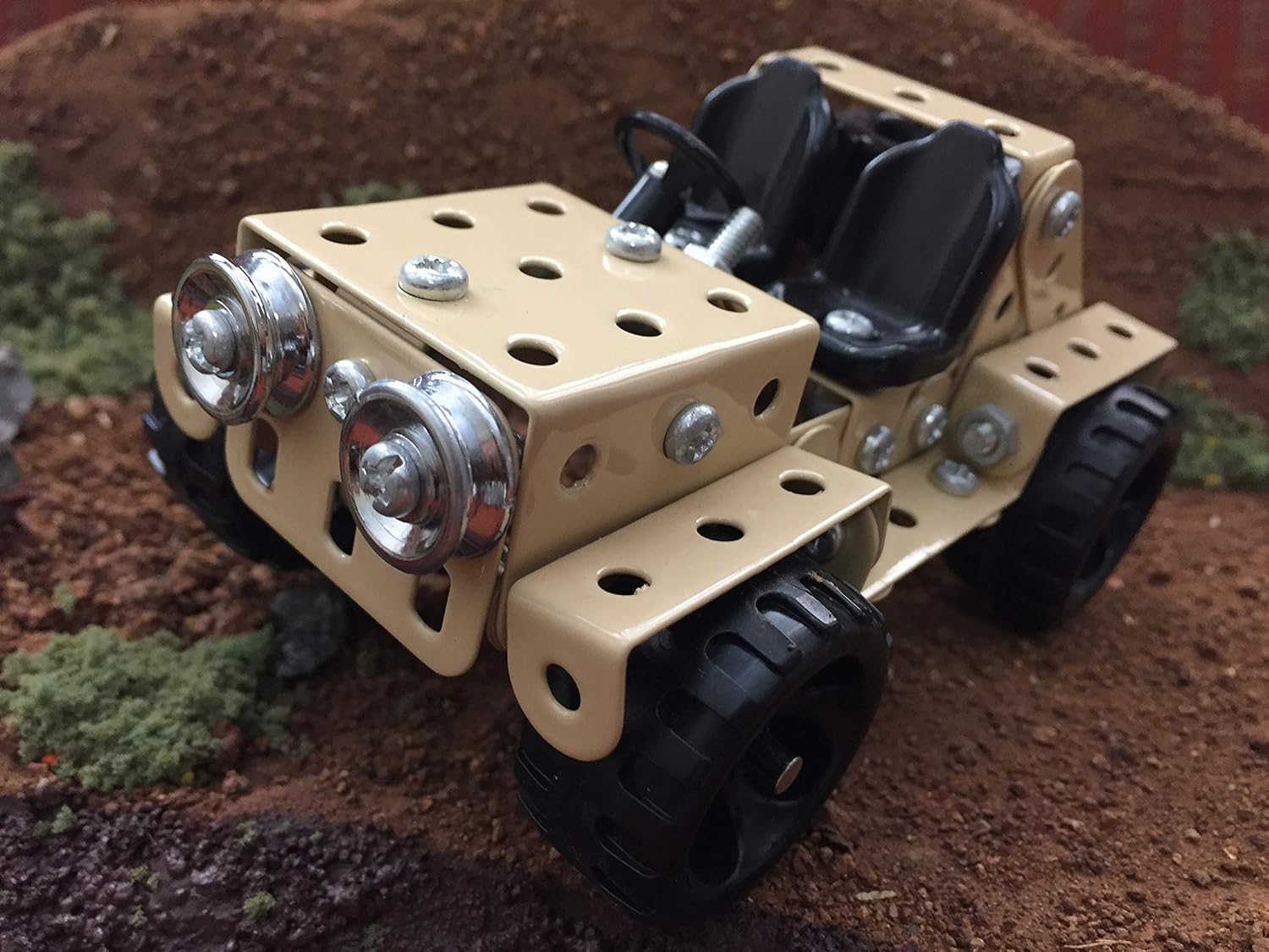 Zephyr Mechanix Safari Car