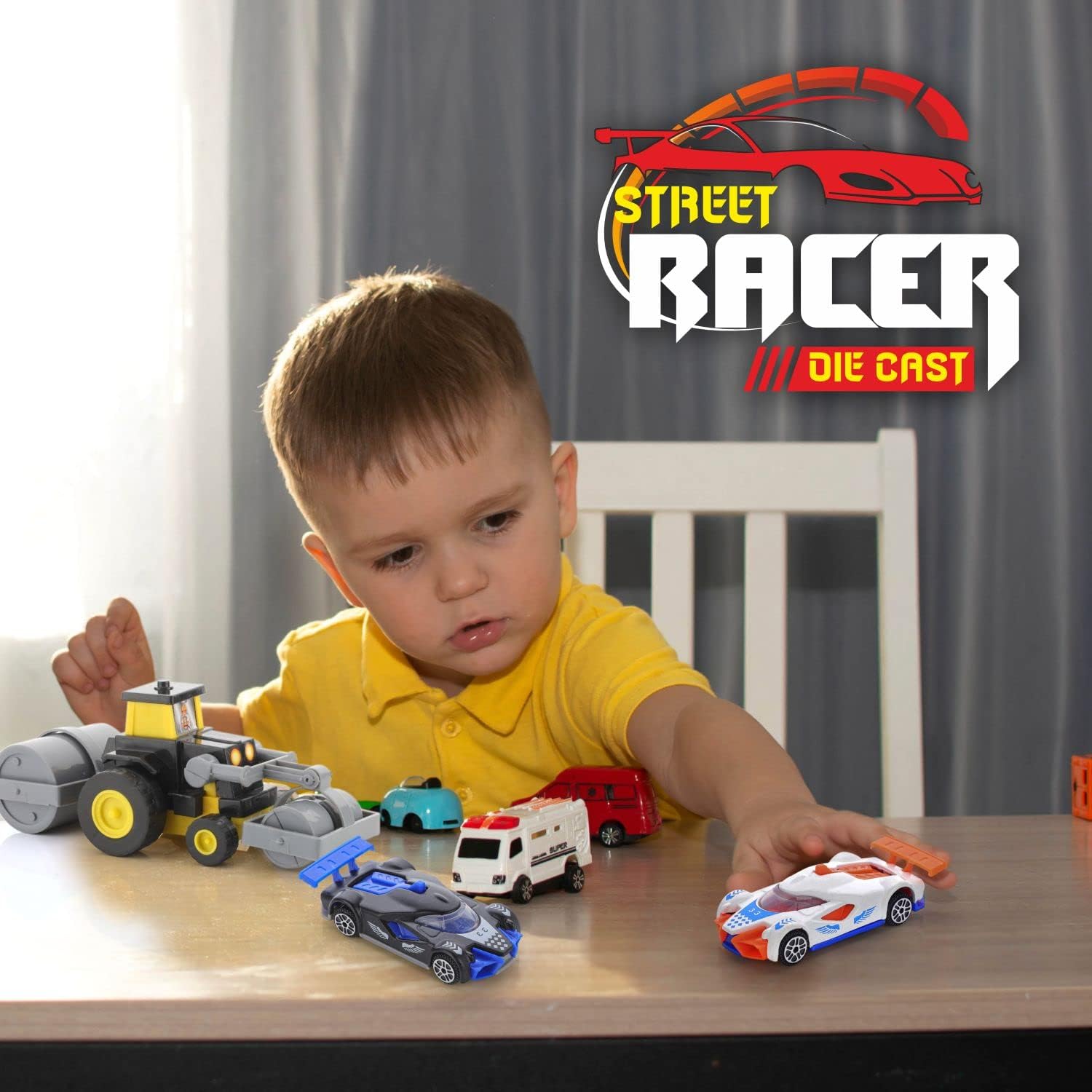 Amazing 1:24 Scaled DIE-CAST Metal Street Racer