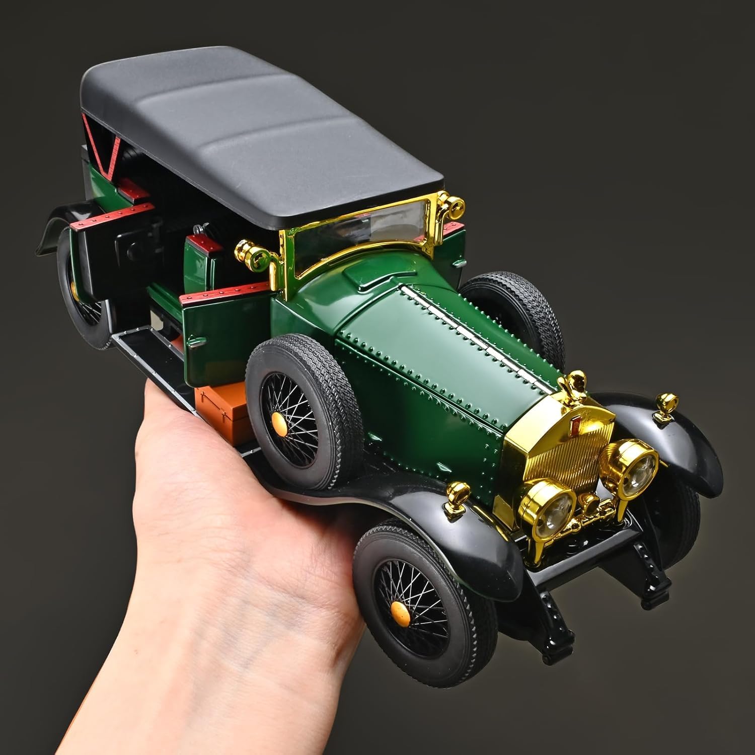 Vintage Classic Luxury Model Car – Die-Cast Metal Antique Car with Detailed Interior, Collectible Decorative Showpiece for Home, Office & Gift