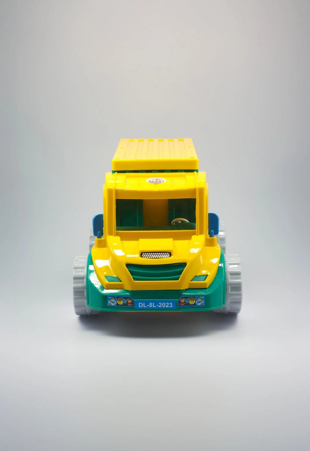 BEAST CONTAINER