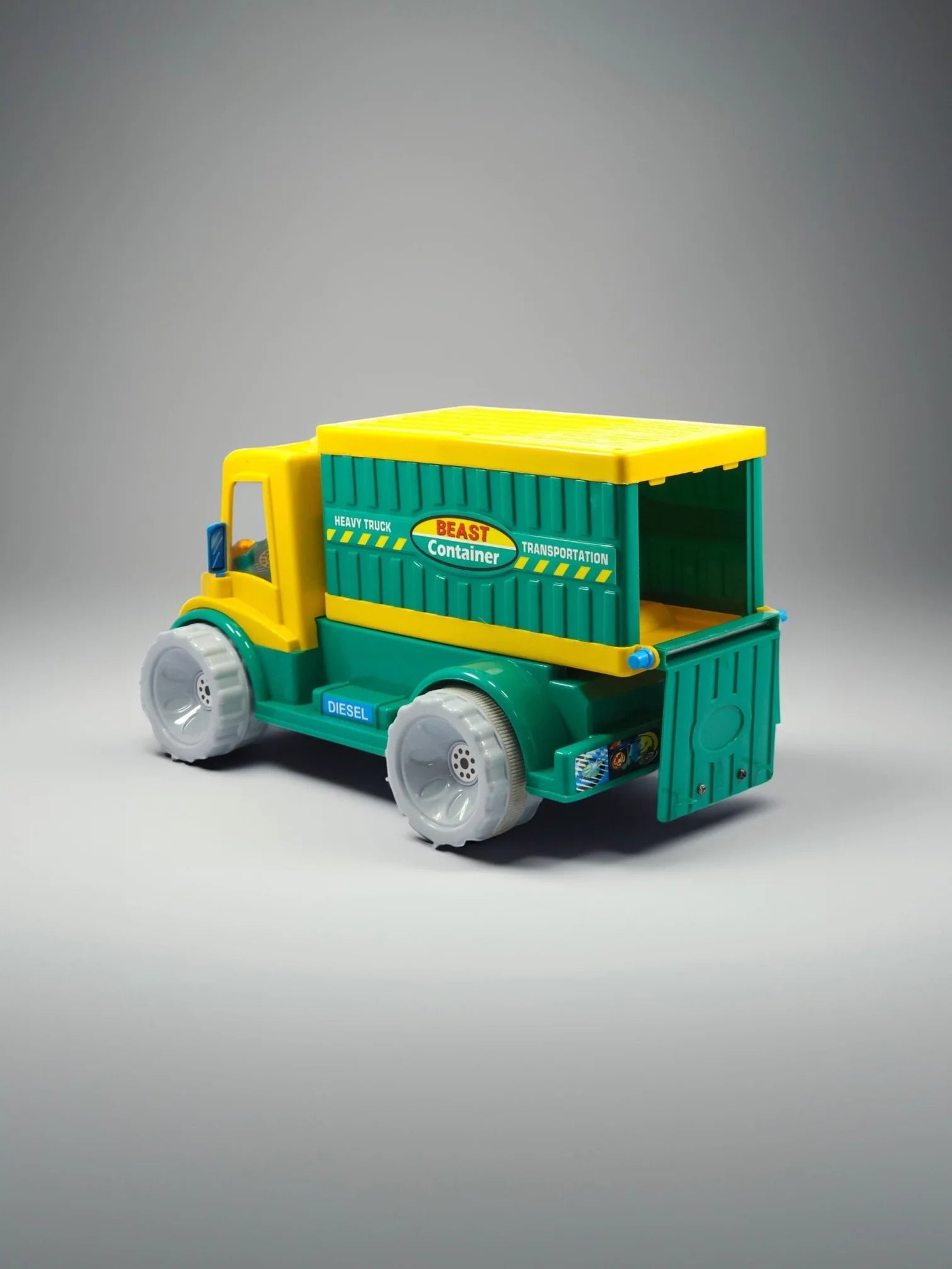 BEAST CONTAINER