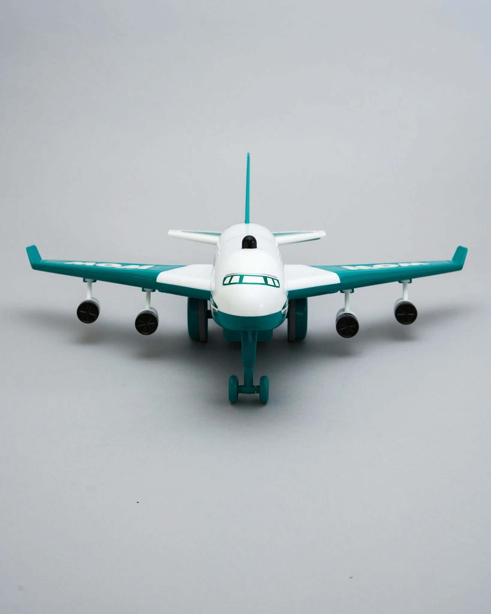 WOW AIRWAYS